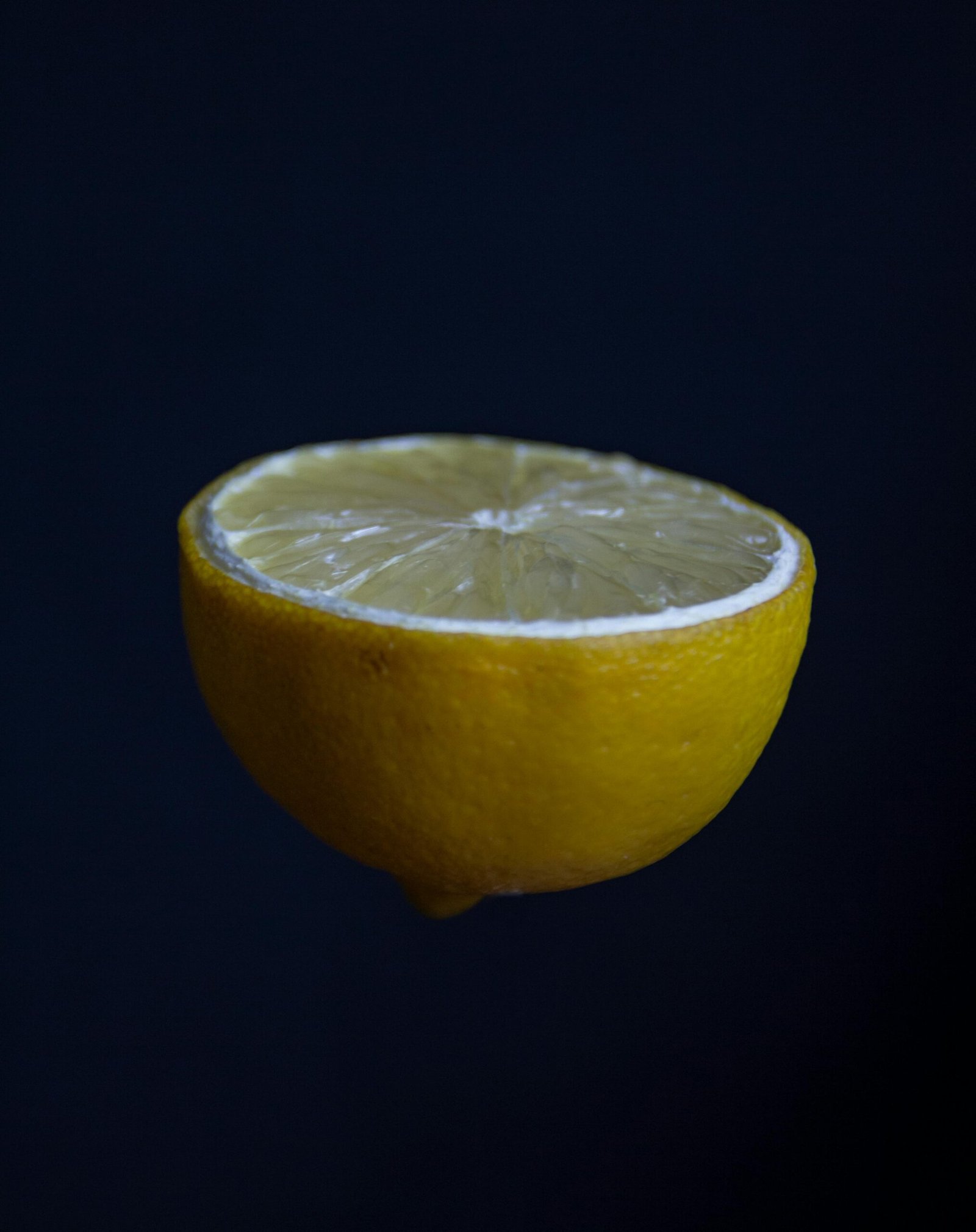 Easily Remove Dark Spots with Lemon Juice